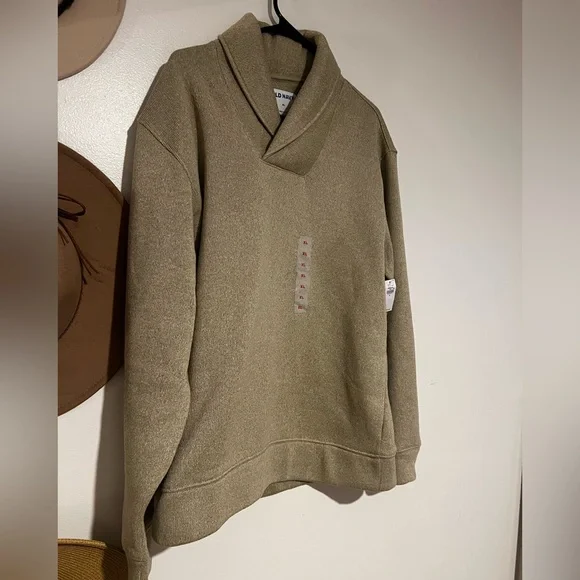 NWT Old Navy Fleece Knit Sweater - Picture 3 of 5